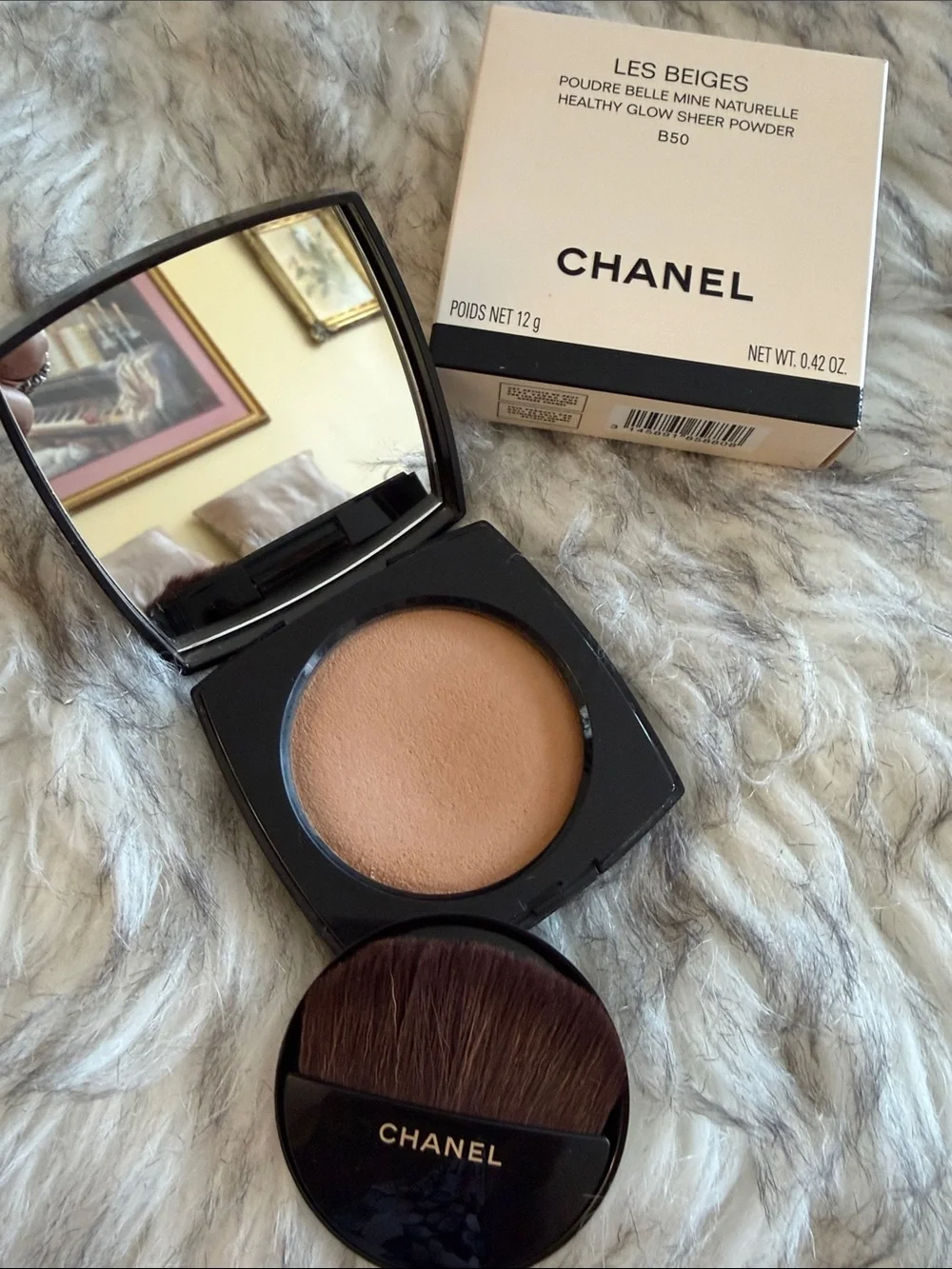 CHANEL Les beiges glow sheer powder B50